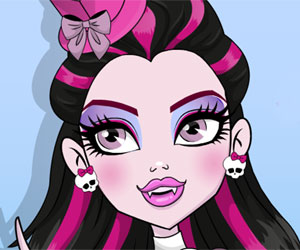 Draculaura’s Fangtastic Makeover