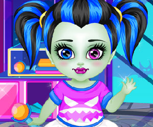 Baby Monster High Shower Fun