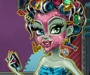 Monster High: Frankie Stein Real Makeover